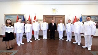 Bakan Güler, Deniz Kuvvetleri Komutanı Tatlıoğlu'nu kabul etti