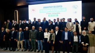 Bakan Işıkhan Arnavutköy Belediyesi'nin istihdam çalışmaları kapsamında üreten gençlerle buluştu