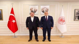 Bakan Işıkhan, Memur-Sen Genel Başkanı Yalçın ile bir araya geldi