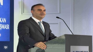 Bakan Kacır: "Bugünün Türkiye'si dünyanın en büyük 11. savunma sanayi ihracatçısı"