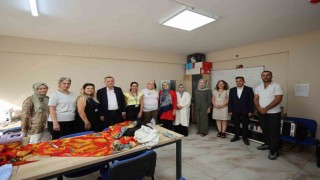 Başkan Balaban'dan kadın dayanışma ve eğitim merkezlerine ziyaret