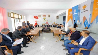 Başkan Büyükkılıç'tan üç ilçede saha mesaisi: Muhtarların taleplerini yerinde dinledi