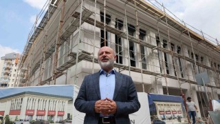 Başkan Çolakbayrakdar: "Bir kütüphane daha, binlerce hayale açılan kapı olacak"