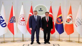 Başkan Durgut, İçişleri Bakanı Çiftçi ile bir araya geldi.