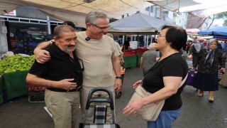 Başkan Tetik, pazarcı esnafı ve vatandaşlarla buluştu