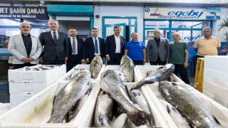 Başkan Tugay, sezonun ilk mezadına katıldı