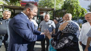 Başkan Tugay'dan Buca'da mahalle turu