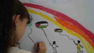 Başkentte uçurtmalar Gazzedeki çocuklar için havalandı