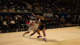 Basketbol Süper Ligi: Körfez Basket: 88 - Esenler Erokspor: 79