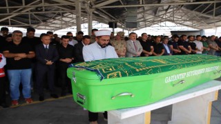 Batan gemide hayatını kaybeden Nihat Balyemez son yolculuğuna uğurlandı