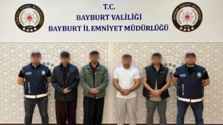 Bayburtta 2 düzensiz göçmen ile 2 şüpheli yakalandı