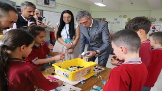 Bayburt'ta öğrenciler bilim ve teknoloji atölyelerinde çalışma yaptı