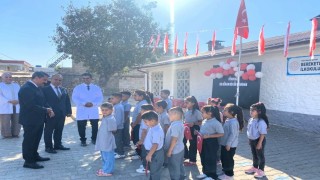 Besnide öğrenciler ilk ders heyecanını yaşadı
