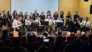 Beyaz önlüklerin bu kez reçetesi müzik oldu