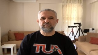 Beyaz önlükten teleskoba uzanan gökyüzü tutkusu