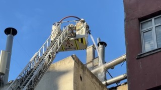 Beyoğlu'nda 6 katlı restoranda yangın