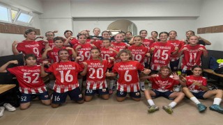 Bilecik Kolej Kız Spor Kulübü deplasmanda farklı kazandı