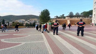 Bilecik'te okul çevrelerinde sıkı denetim: 397 şahıs kontrol edildi