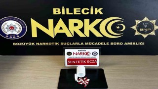 Bilecikte şehirlerarası otobüste uyuşturucu operasyonu