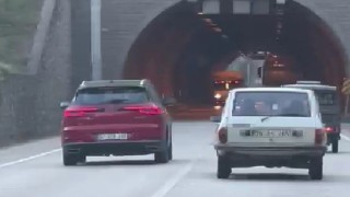 Biri tersten gitti, diğeri hatalı sollama yaptı
