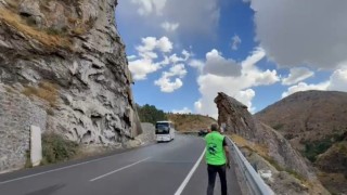 Bitlisin Tarihi değerleri için pedalladılar: Deliklitaş yeniden hayat bulsun