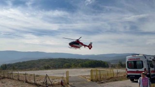 Boluda ambulans helikopter çocuk için seferber oldu