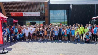 Boluda triatlon heyecanı: 155 sporcu kıyasıya yarıştı