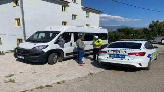 Bozdoğan emniyeti öğrencilerin güvenliği için sahada