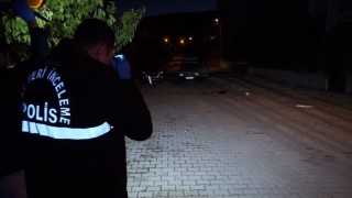 Burdur'da iki grup arasında kürekli kavga: 2 otomobil zarar gördü