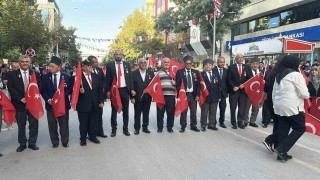 Burdur'da "Kahramanlarla Kardeşlik Yürüyüşü"