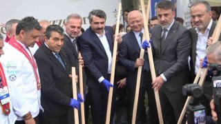 Bursa Gastronomi Festivali 'Fetheden Lezzetler' temasıyla başladı