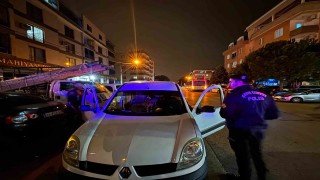 Bursa'da 1000 polisle asayiş uygulaması: Ruhsatsız tabanca ve uyuşturucu ele geçirildi