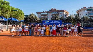 Bursada raketler Prof. Dr. Ayhan Kızıl anısına sallandı