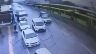 Bursa'da sabah saatlerinde peş peşe iki kaza