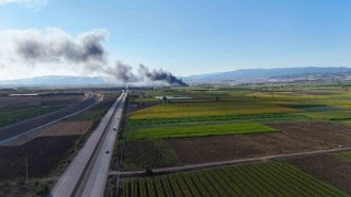 Bursa'da siyah incirlerin saklandığı soğuk hava deposunda yangın