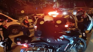 Bursada taksiden ateş açıldığı ihbarı polisi alarma geçirdi: 2 kurusıkı tabanca ele geçirildi