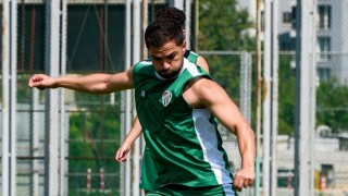 Bursaspor, Manisa FK maçının hazırlıklarına ara vermeden başladı