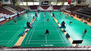 Büyükler Türkiye Badminton Şampiyonası Hatayda başladı