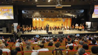 Büyükşehir Belediyesi Konservatuvarında bin 865 kursiyer sertifika aldı