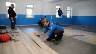 Büyükşehirden okullara destek