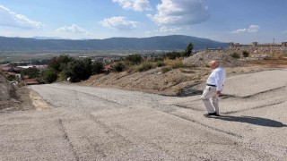 Çameli'de Yeni Mahalle'nin yolları asfaltlanıyor