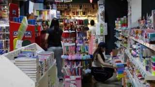 Çanakkalede kırtasiye alışverişleri yoğunlaştı