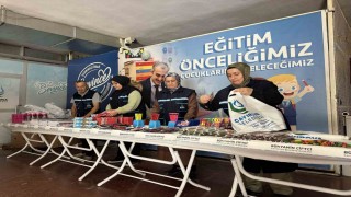 Çayırova'da öğrencilere kırtasiye desteği