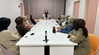 Çayırovada velilere rehberlik desteği