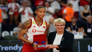 CEV Avrupa Şampiyonasında ödüller verildi