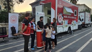 Cizre'de mobil araçla vatandaşlara yerinde destek