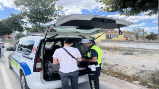 Çorumda dron destekli trafik denetimi: Kırmızı ışık ihlali yapan sürücülere toplam 100 bin TL ceza