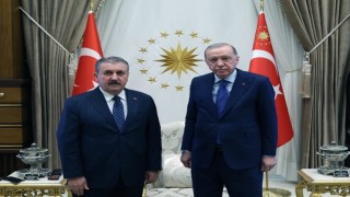 Cumhurbaşkanı Erdoğan, BBP Genel Başkanı Desticiyi kabul etti