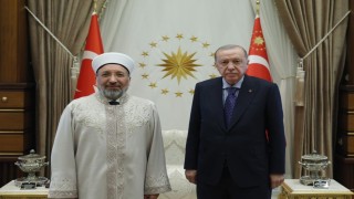 Cumhurbaşkanı Erdoğan, Diyanet İşleri Başkanı Arpaguşu kabul etti