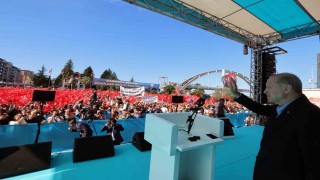 Cumhurbaşkanı Erdoğan: Muhalefetin ne dediği ile ne yaptığı ile ilgilenmiyoruz